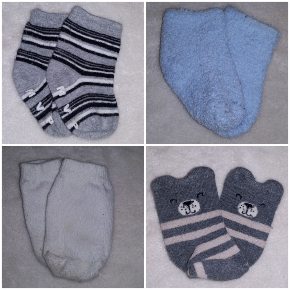 Bundle of over 40 pairs infant socks - Picture 8 of 16